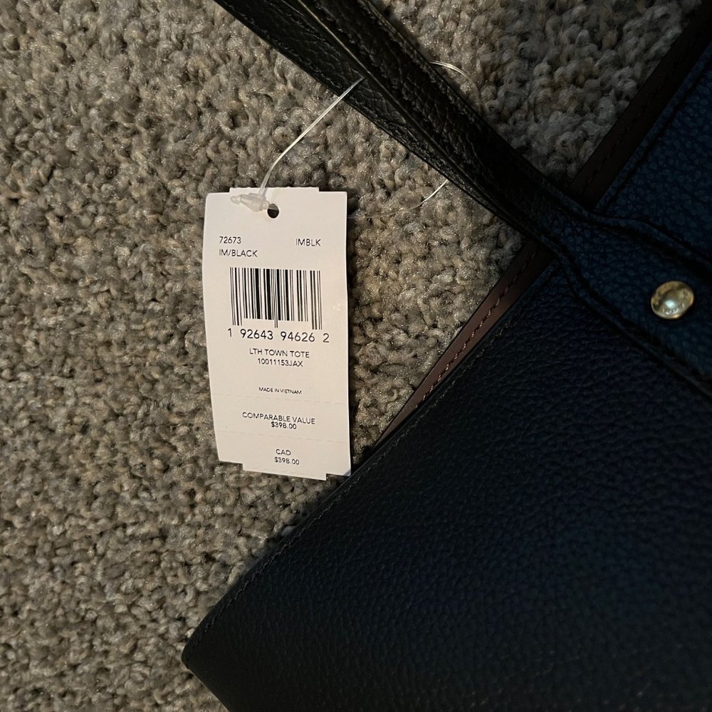 COACH Town Tote - Black Polished Pebble Leather - Picture 4 of 12